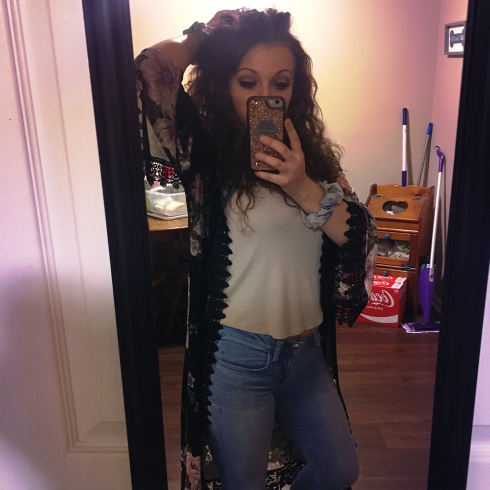 Meet your Posher, Alexis